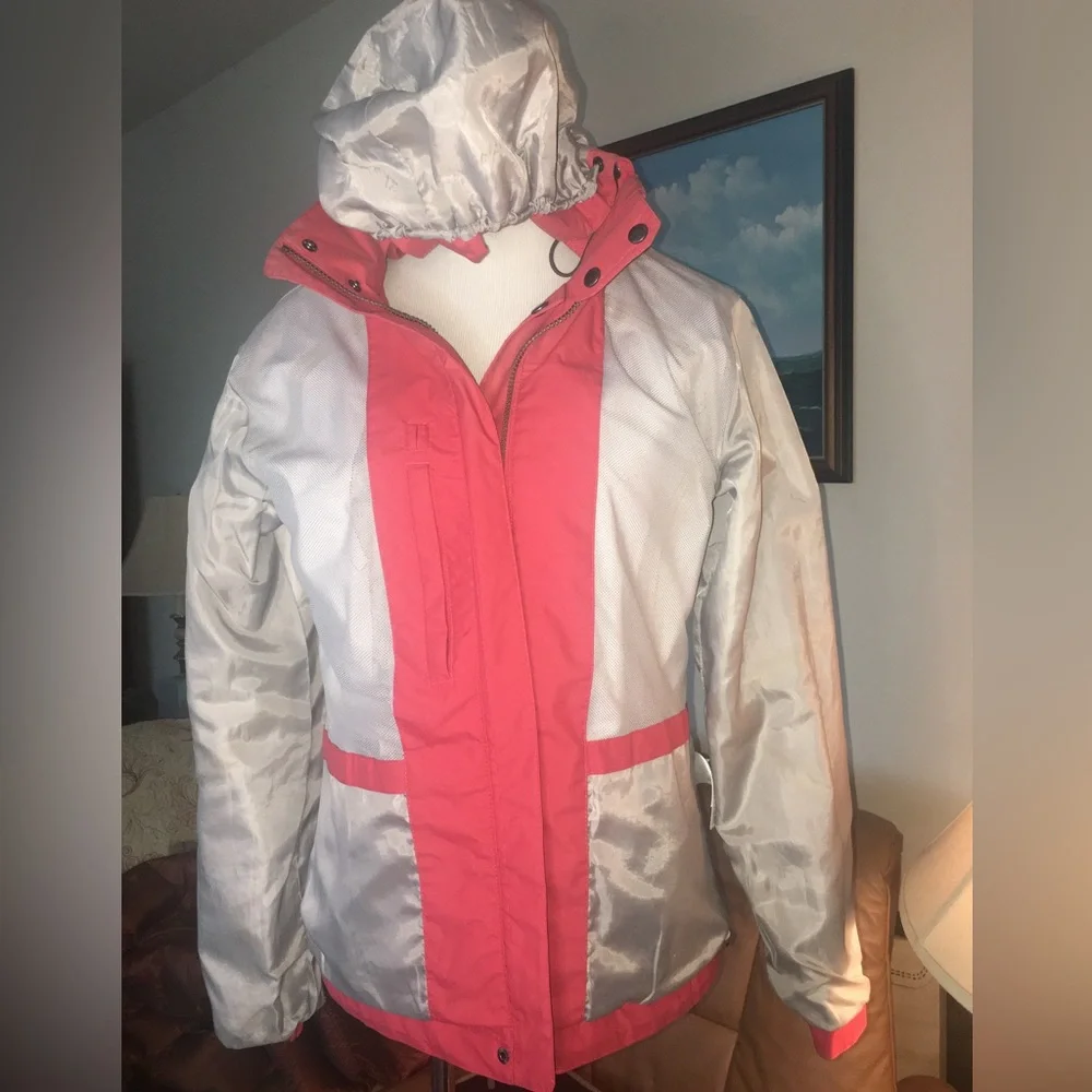 Eddie Bauer WeatherEdge Jacket w/removable hood - Medium Tall - Picture 10 of 17